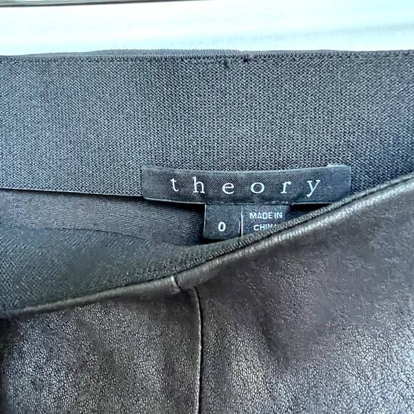Theory Black 100% Lambskin Leather Leggings Size 0 $998 - Picture 7 of 8